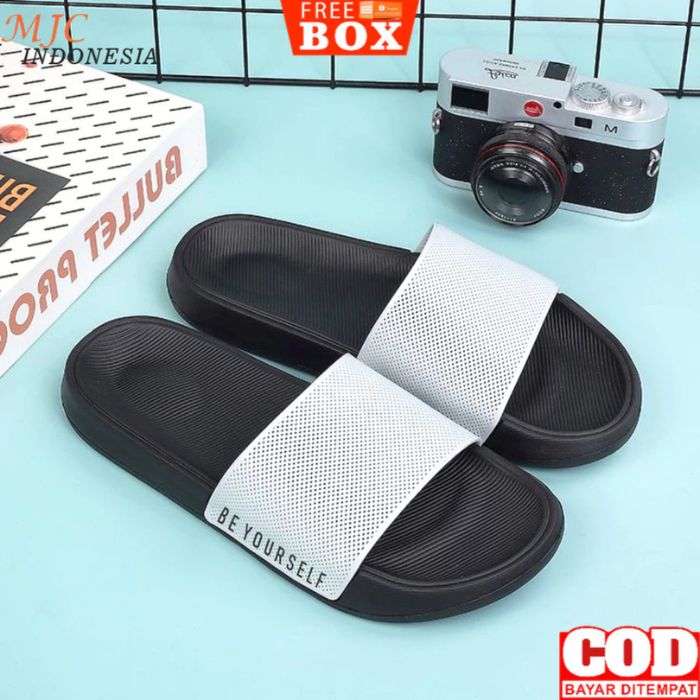 Rekomendasi sandal selop pria